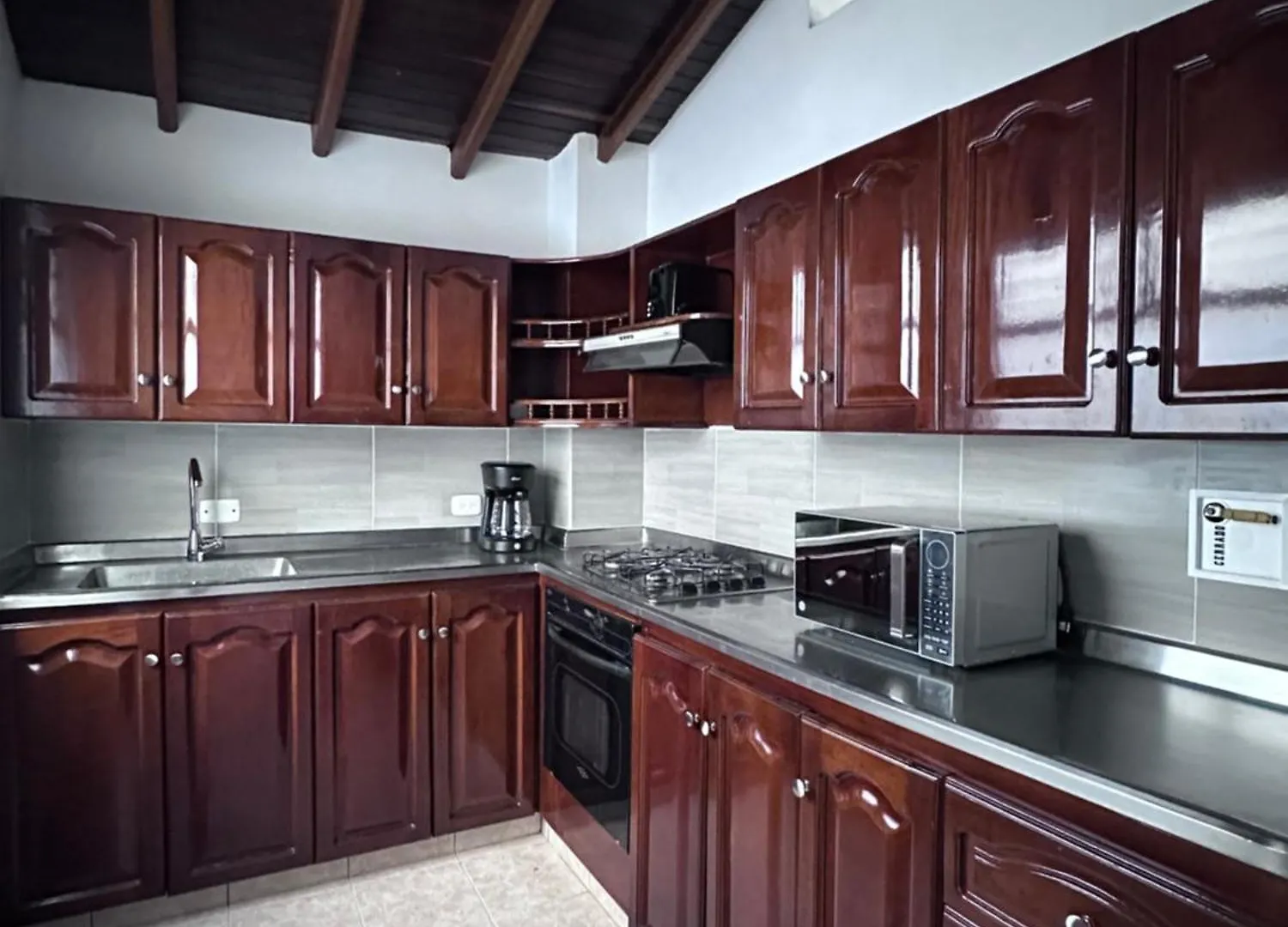 Apartment Traditional Charm Minutes From Provenza With Ac Colombia